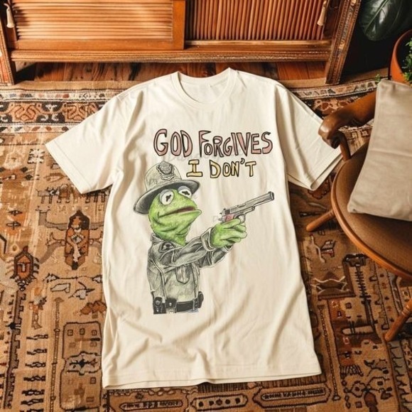 God Forgives I Don't Funny Frog Shirt, Retro Froggy Unisex T-shirt - Picture 1 of 4